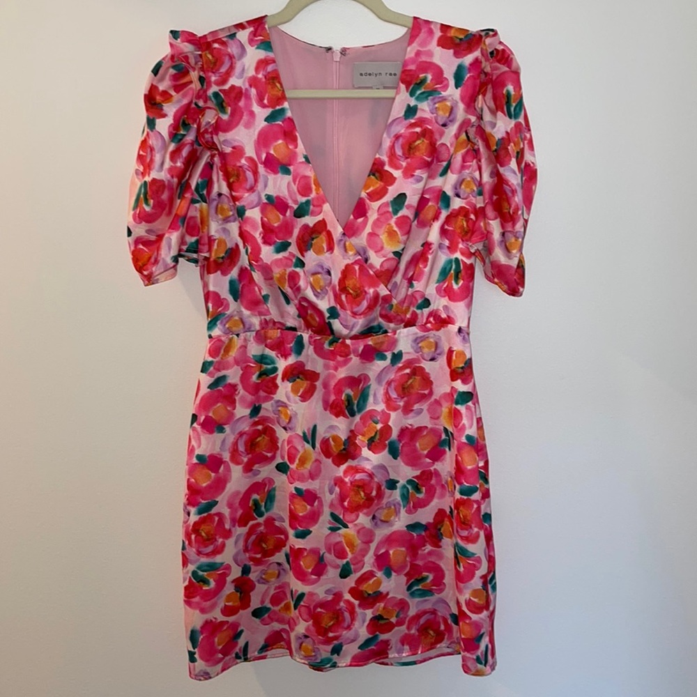 Adelyn Rae - Pauline floral puff minidress